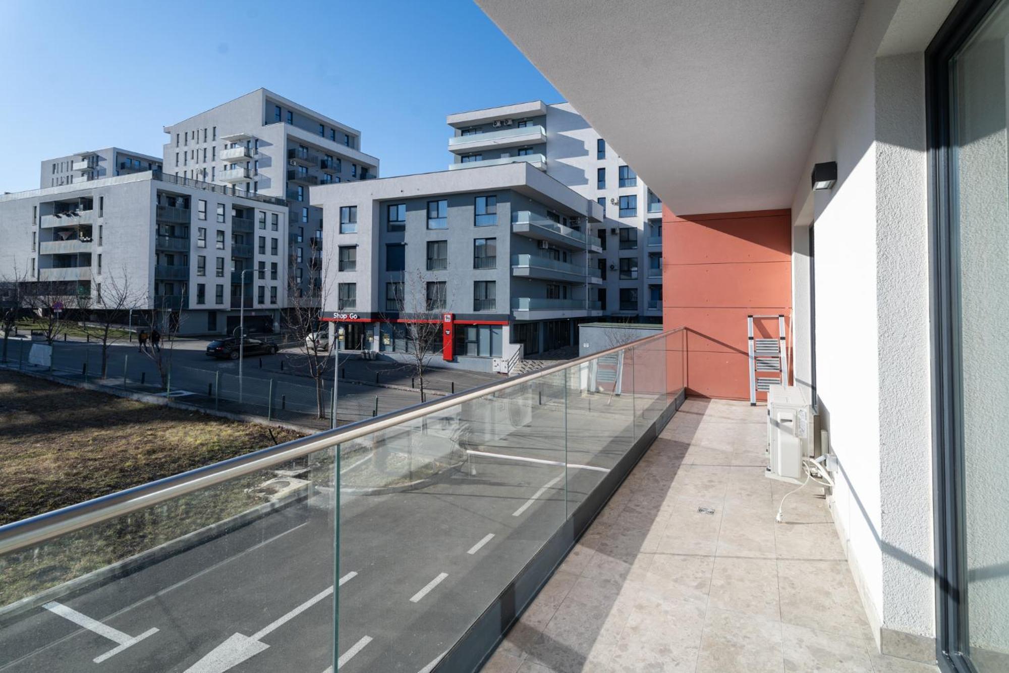 Flow Apartment 1 Bedroom With Parking คลูจ-นาโปกา ภายนอก รูปภาพ