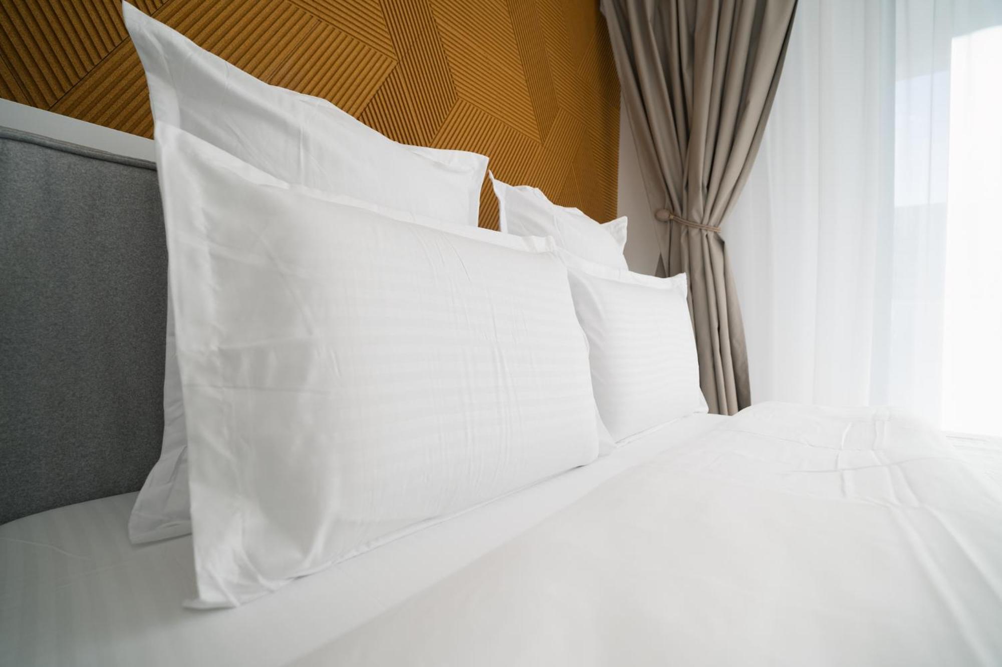 Flow Apartment 1 Bedroom With Parking คลูจ-นาโปกา ภายนอก รูปภาพ